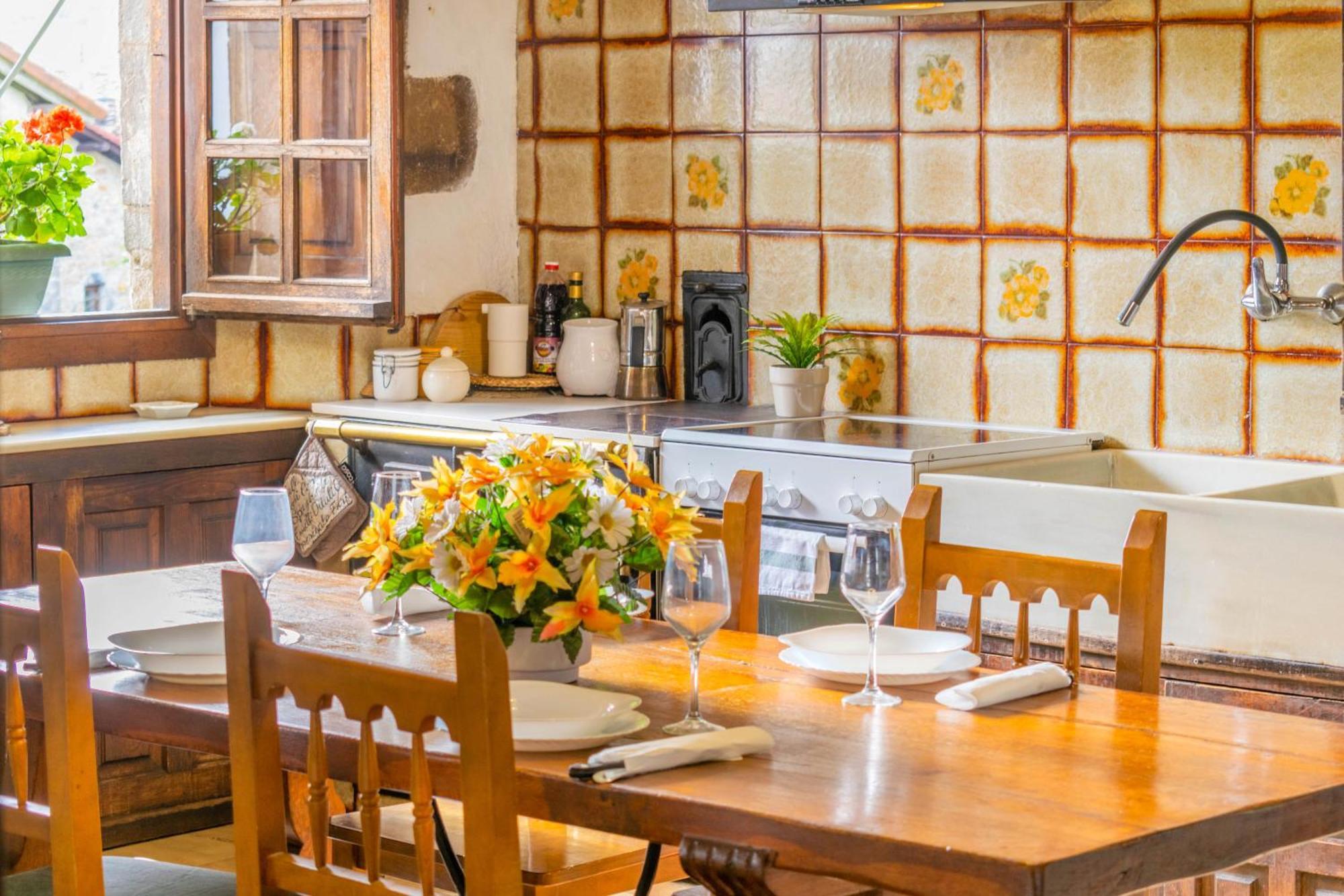 Casa Rural Arotzenia, Hogar Rustico En Pleno Valle De La Ulzama Lizaso المظهر الخارجي الصورة